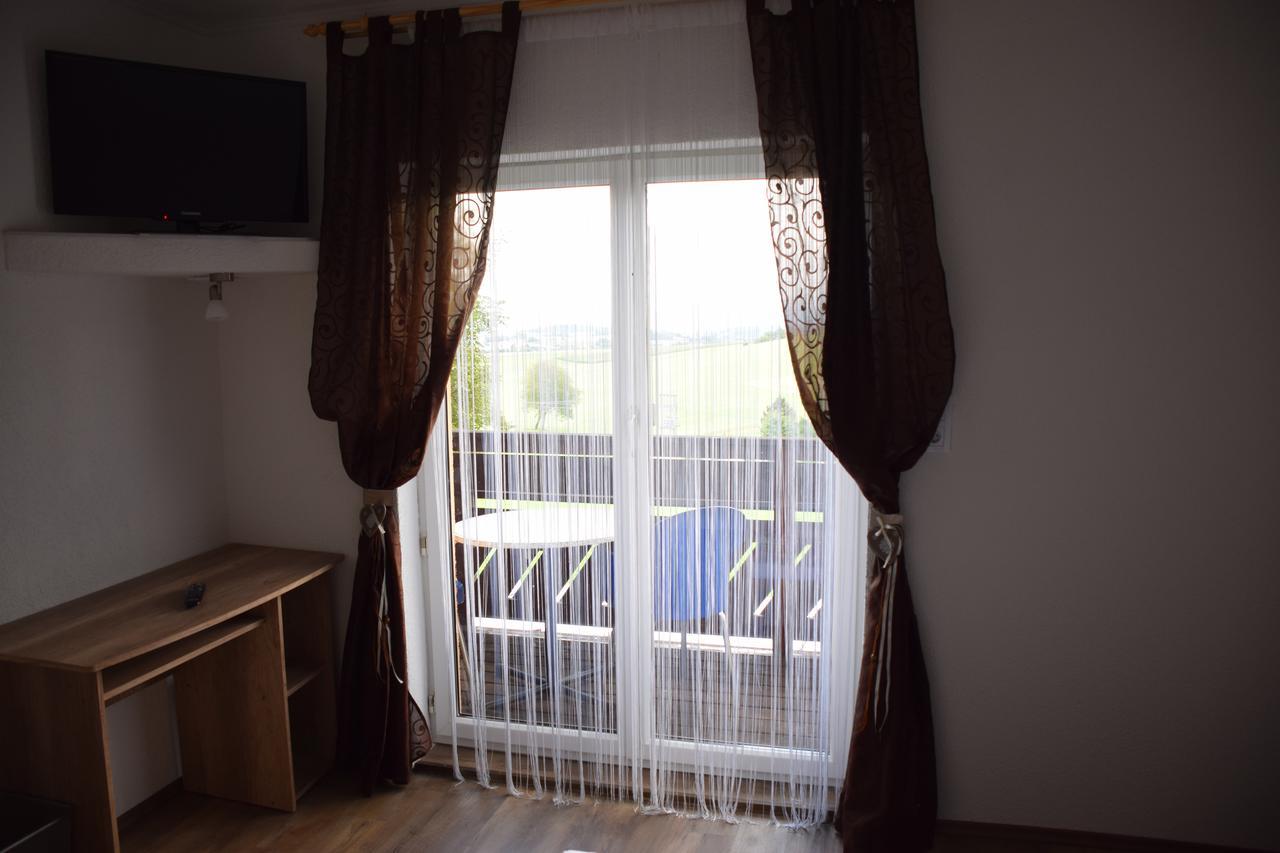 Hotel Harmonie Stüberl Ottnang am Hausruck Zimmer foto